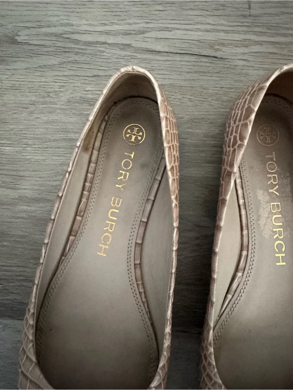 Tory Burch Tan Crocodile Georgia Ballet Flats Size 9